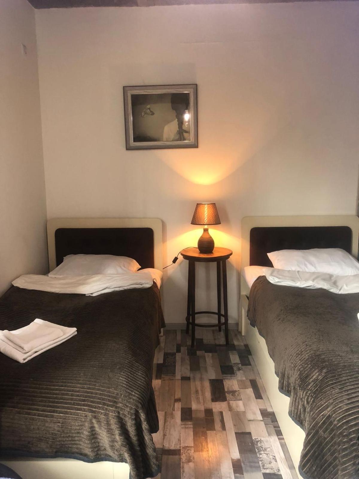 Verona Apartment Dushet'i Luaran gambar